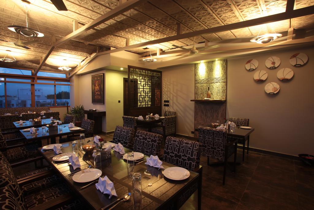 Hotel Justa Mg Road Bangalore Exterior foto