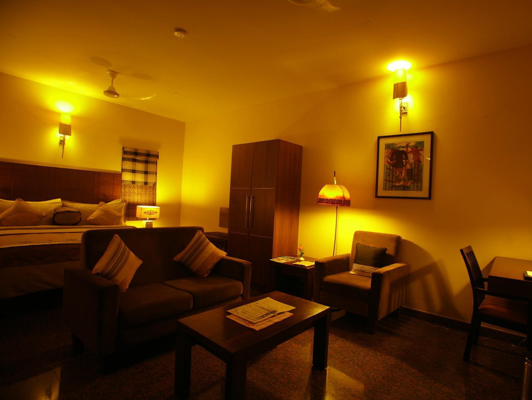 Hotel Justa Mg Road Bangalore Exterior foto